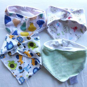 Unisex Bibs set of 4 - animals / pears / stripes